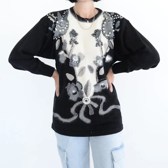 Vintage Angora Elegant Black and White Floral Sweater - Picture 2 of 13